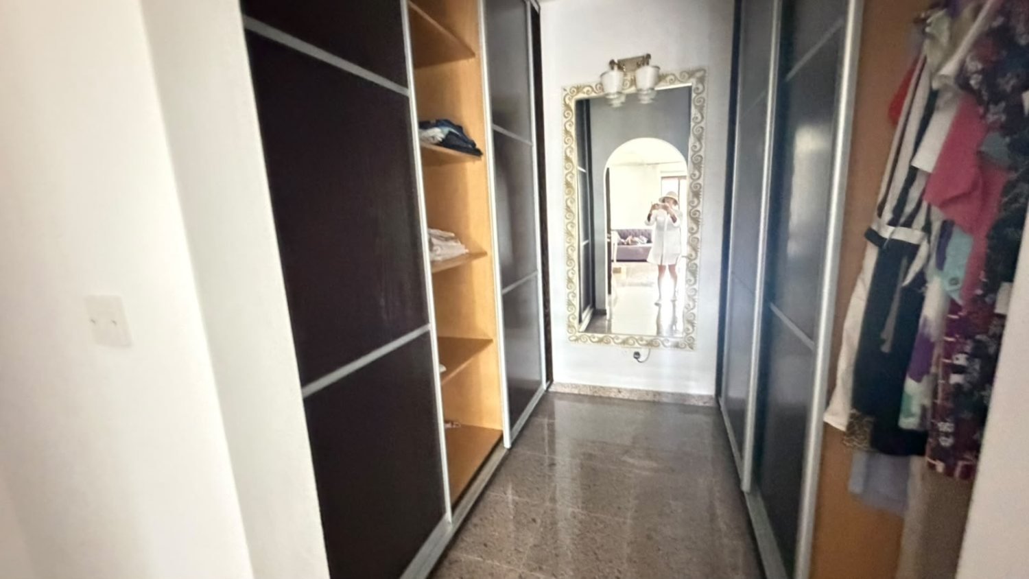 Exclusive 6-Bedroom Villa in Sea Caves