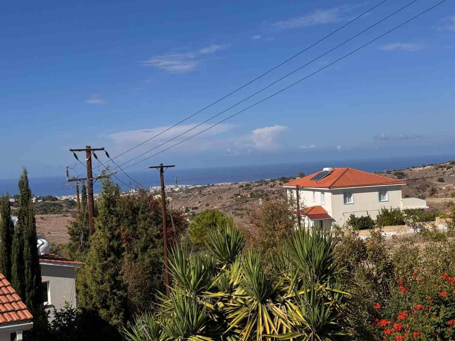 Villa mit 4 Schlafzimmern + Wintergarten und Meerblick