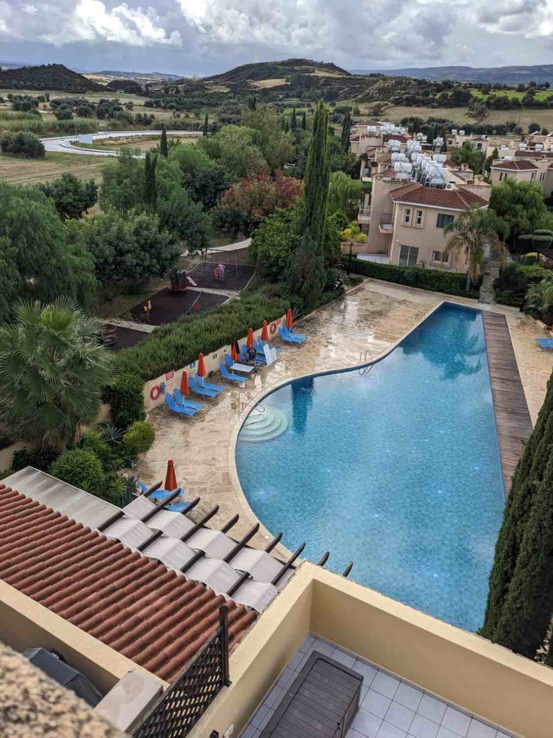 Beautifully Presented One-Bedroom Apartment in Polis Gardens
