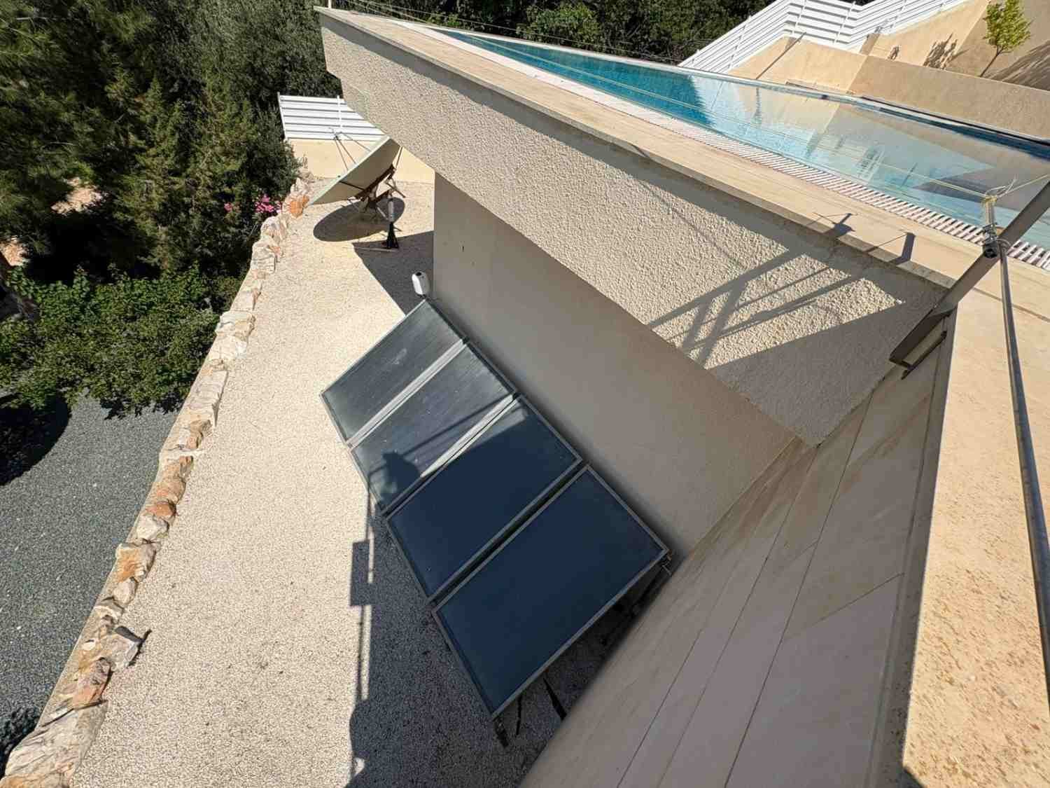 4-Bedroom Villa with Panoramic Sea Views in Peyia